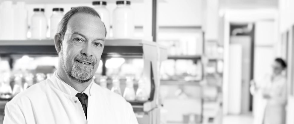 Scientifique dans un laboratoire
